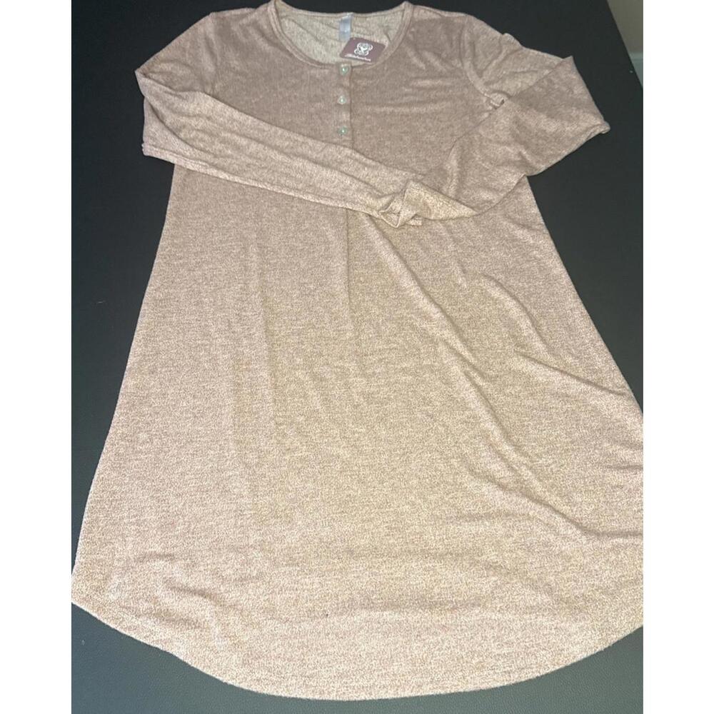 Belabumbum NWT Soft Maternity Dress Quarter Button Small Minimal & Simple Rose - Picture 2 of 7